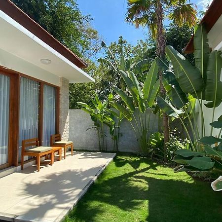 Nau Nusa Villa Batununggul Extérieur photo